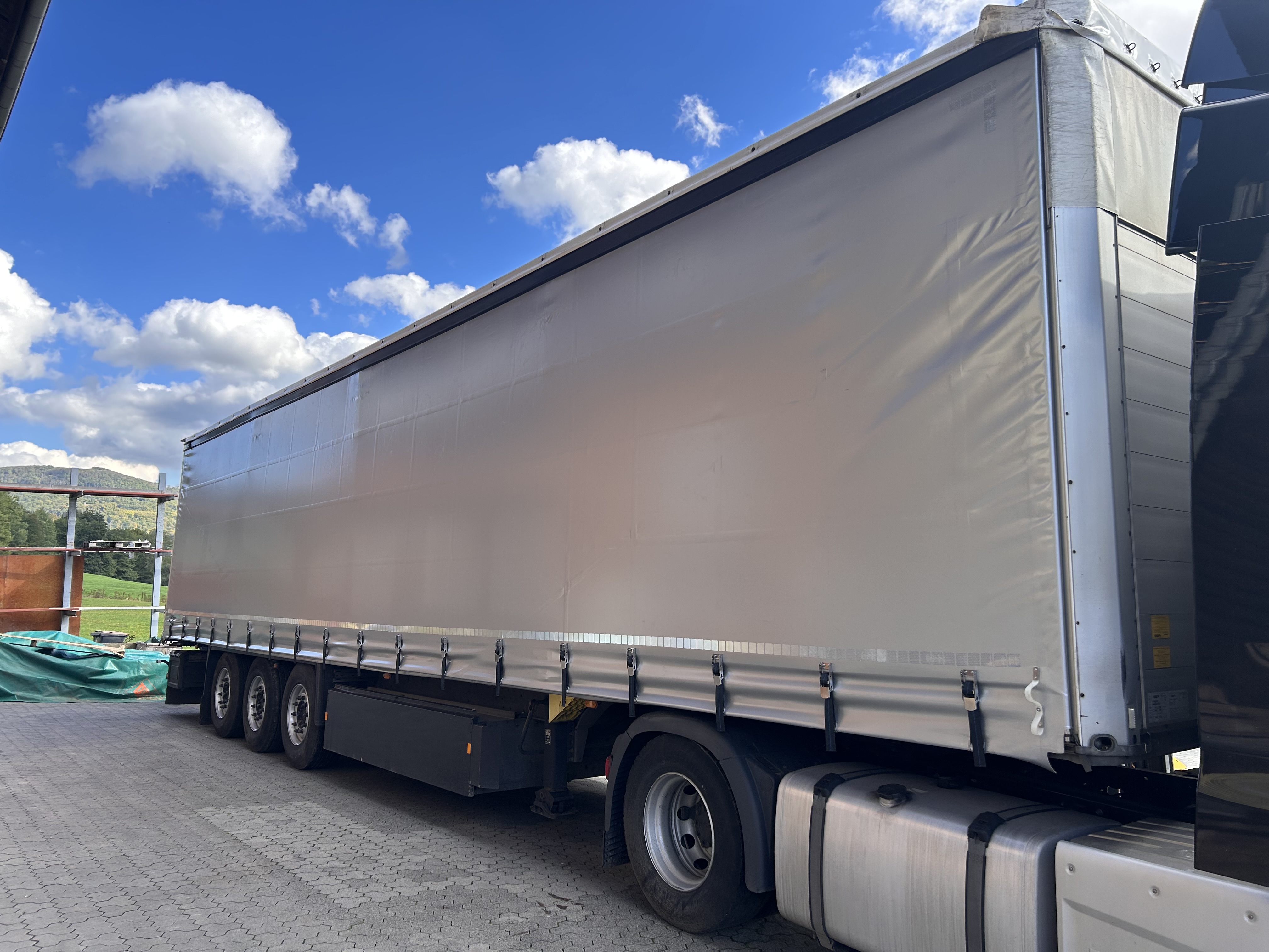 LKW Plane