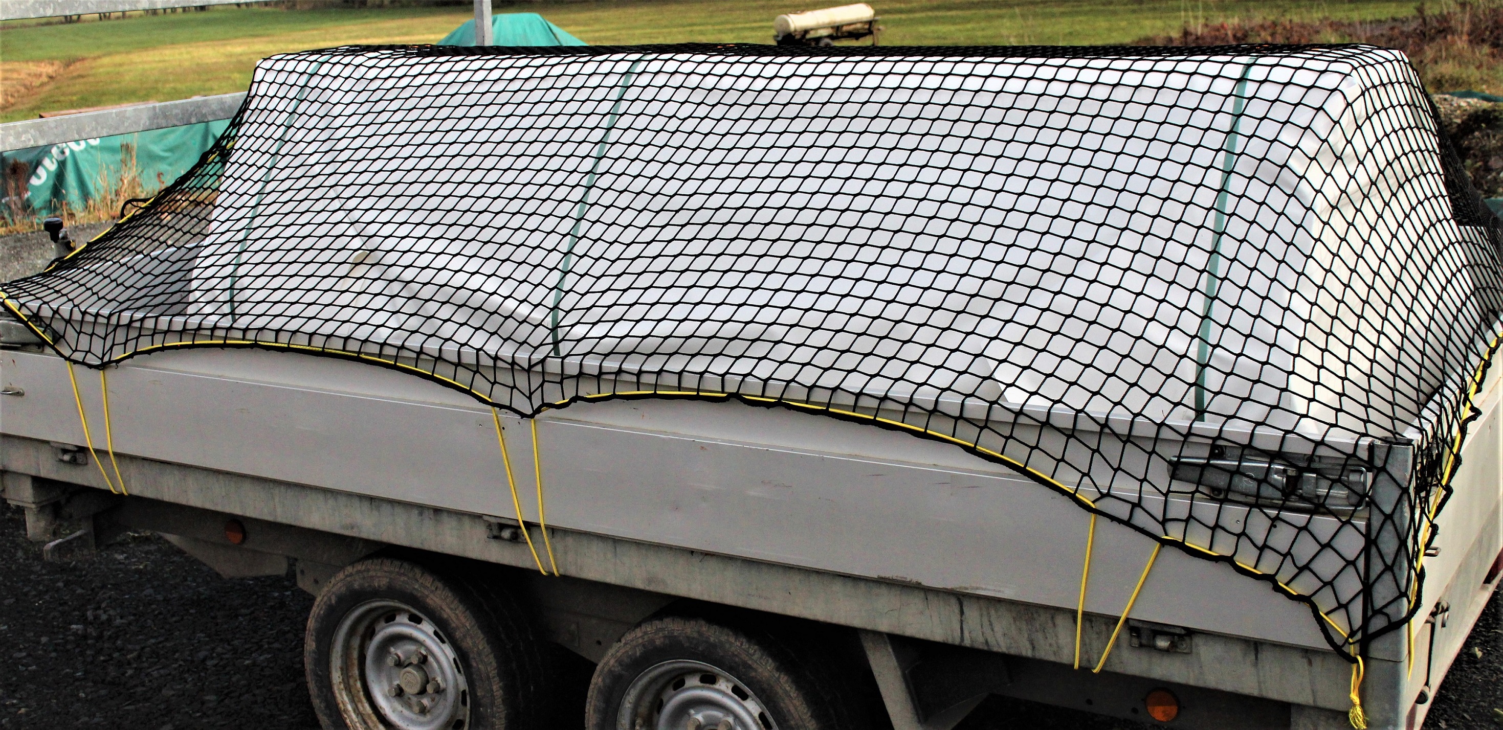 Container/Anhänger Abdecknetz grobmaschig mit Expanderseil 