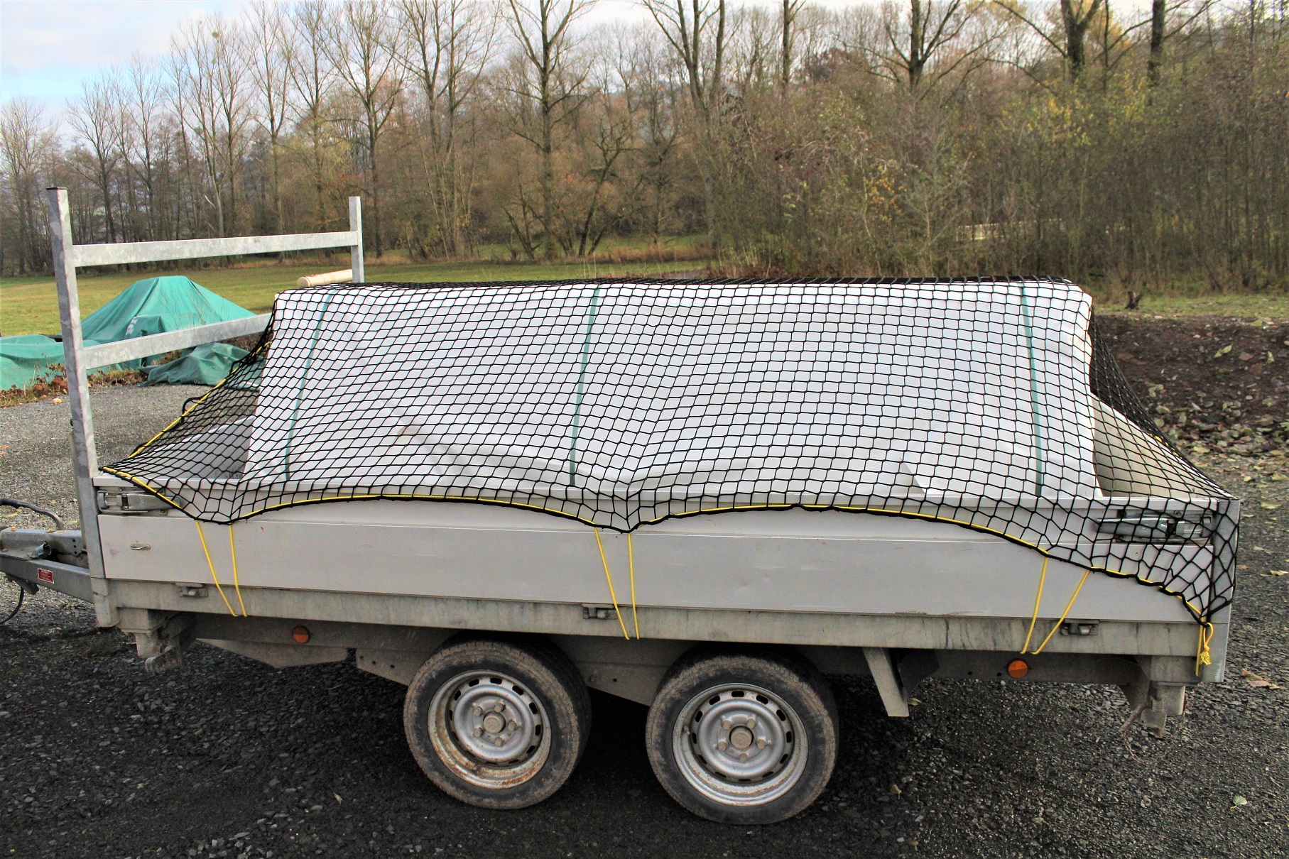 Container/Anhänger Abdecknetz grobmaschig mit Expanderseil 