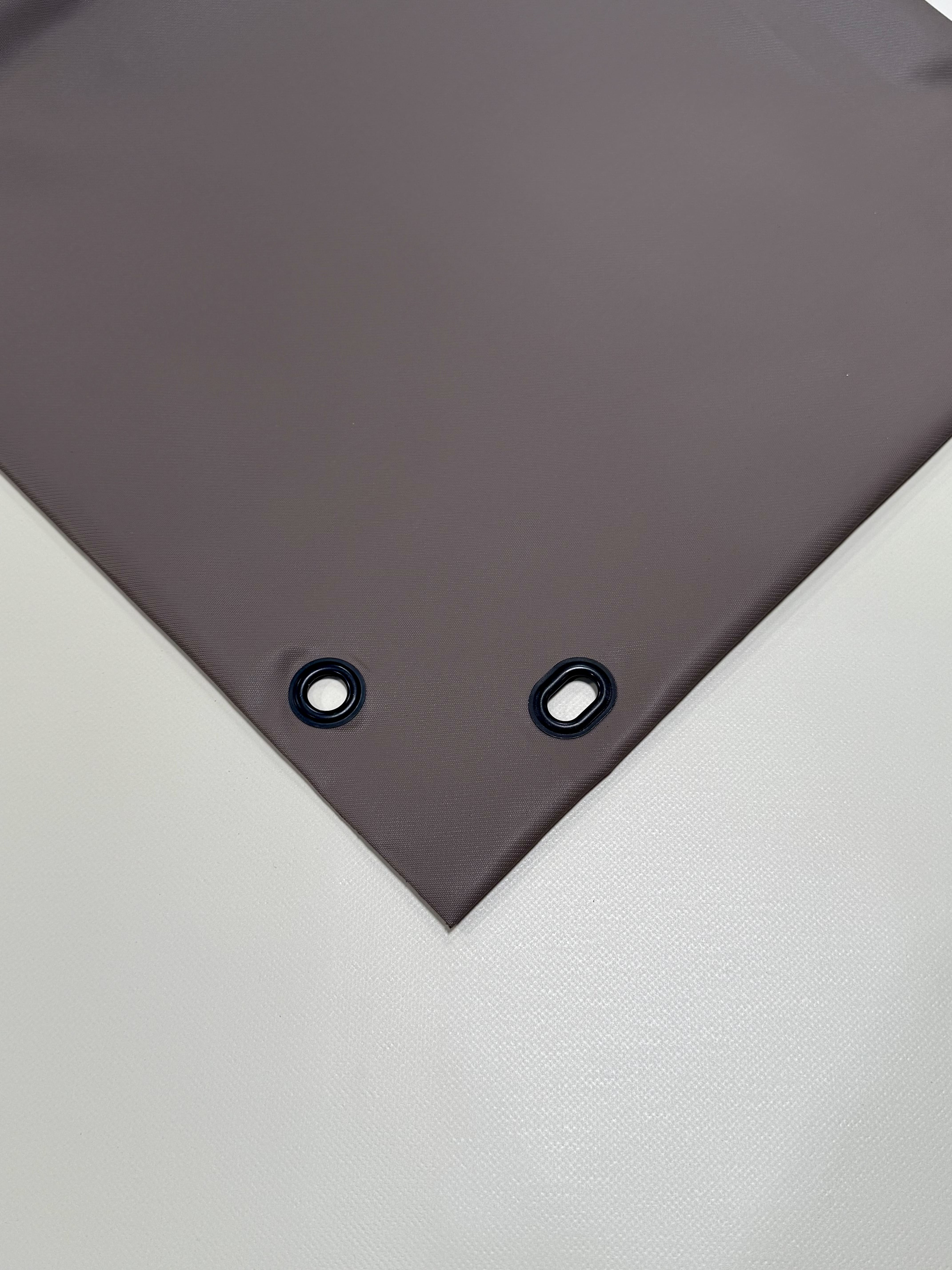 Abdeckplane PVC matt mit Canvas-Maserung mit Tür und Fenster 